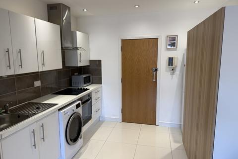 1 bedroom flat to rent, Simon Court, Neeld Crescent NW4 3RR