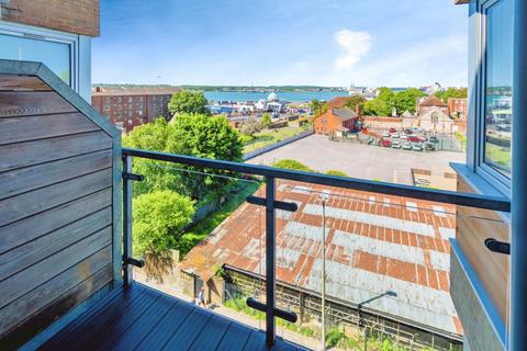 2 bedroom flat for sale, High Street, Southampton, Hampshire, SO14