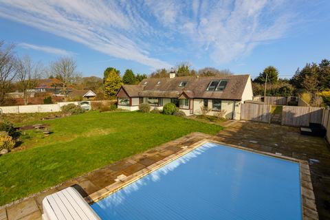 4 bedroom detached house for sale, Farthing Common, Lyminge, CT18