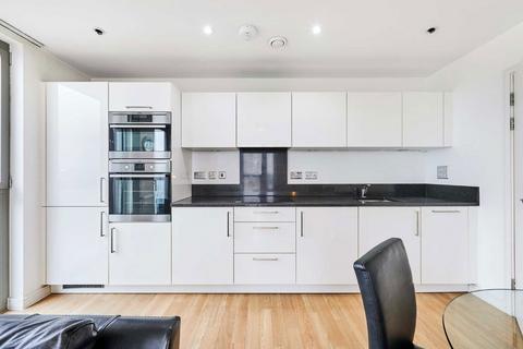 2 bedroom flat to rent, Booth Road, London E16