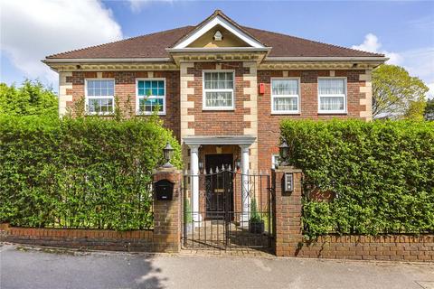 Meadowbanks, Barnet Road, Arkley, Hertfordshire, EN5