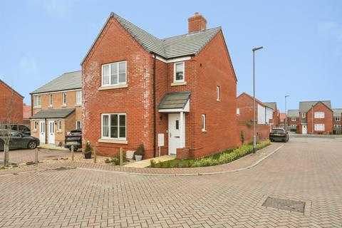 3 bedroom detached house for sale, Gates Close, Thurston, Bury St. Edmunds