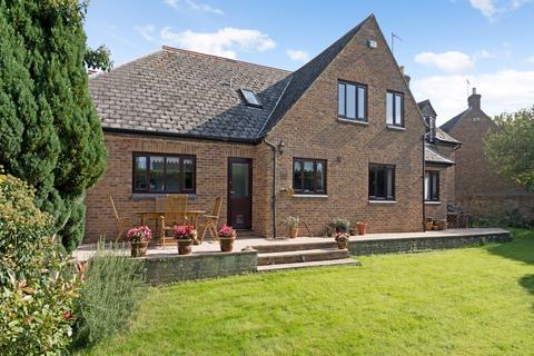 undefined, Milton Road, Bloxham, OX15