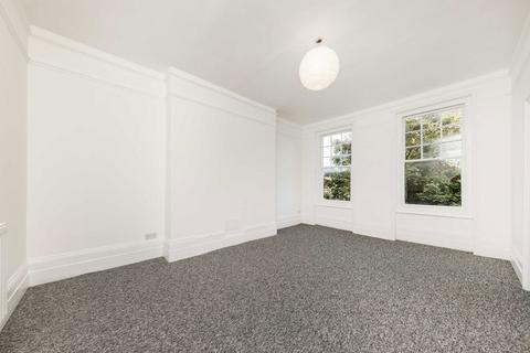 1 bedroom flat to rent, Knollys Road, London SW16