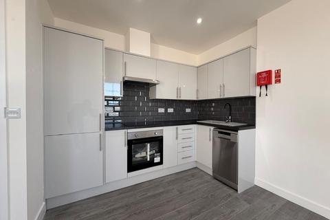 2 bedroom flat to rent, Flat ,  Buenos Ayres, Margate