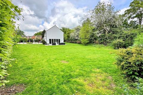 5 bedroom detached house for sale, Grove Field, Braintree