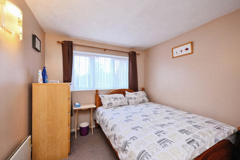 undefined, Maltby Drive, Enfield, EN1