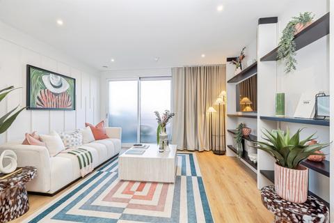2 bedroom apartment for sale, Union Court, The Exchange, Watford