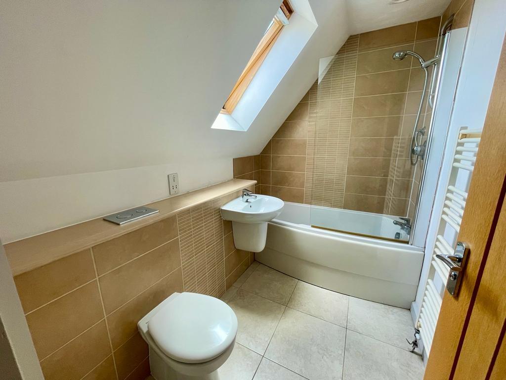 Ensuite 2