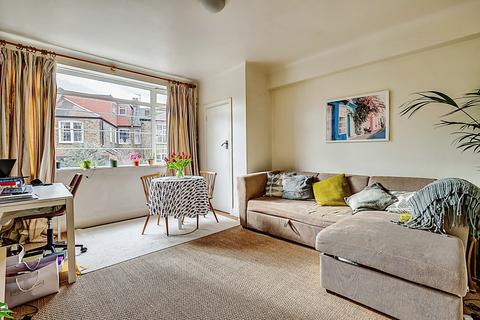 1 bedroom flat to rent, Du Cane Court, Balham High Road, London, SW17