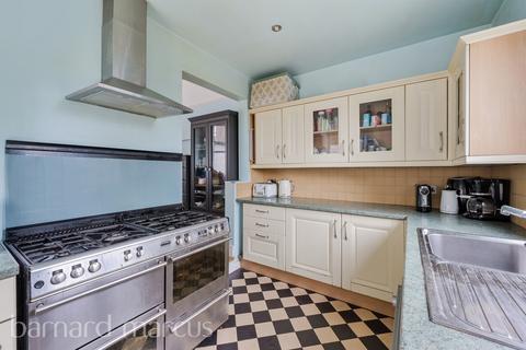 5 bedroom detached house for sale, Ross Road, Wallington