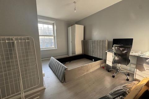 1 bedroom flat to rent, Room 1, Gosling Way, Chardin House Gosling Way, SW9