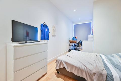 2 bedroom flat to rent, Steedman Street, Elephant and Castle, London, SE17