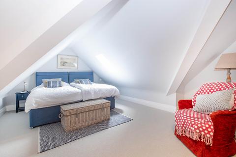 undefined, Wellesley Road, Twickenham, TW2