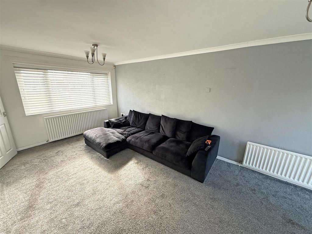 Broxburn Lounge.jpg