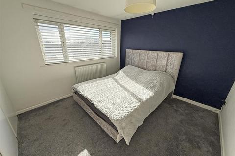 3 bedroom house for sale, Broxburn Court, Newcastle Upon Tyne
