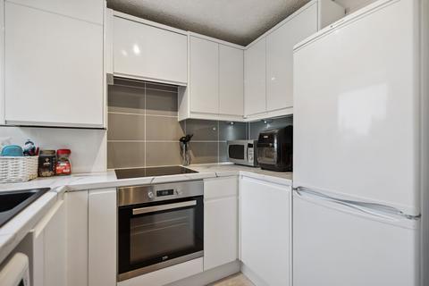 undefined, Juniper Place, Juniper Green, EH14