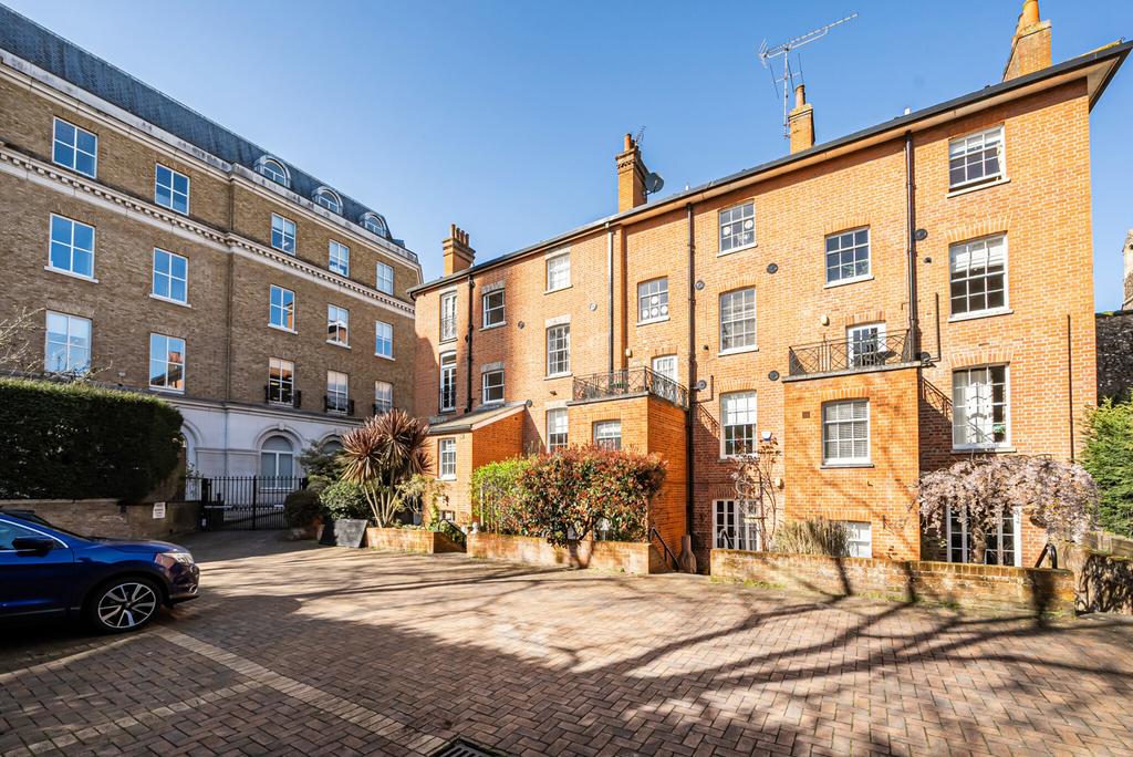 1424391-23-69b177...