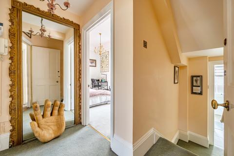 undefined, Abbots Walk, Berkshire RG1