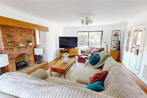 undefined, Hanbury Croft, Hanbury, Bromsgrove, B60
