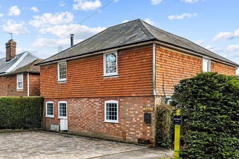 4 bedroom detached house for sale, Maidstone Road, Tonbridge TN12