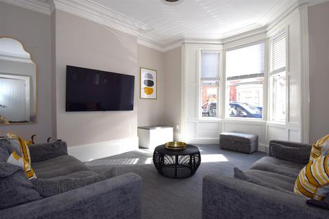 3 bedroom terraced house for sale, Trajan Avenue, South Shields