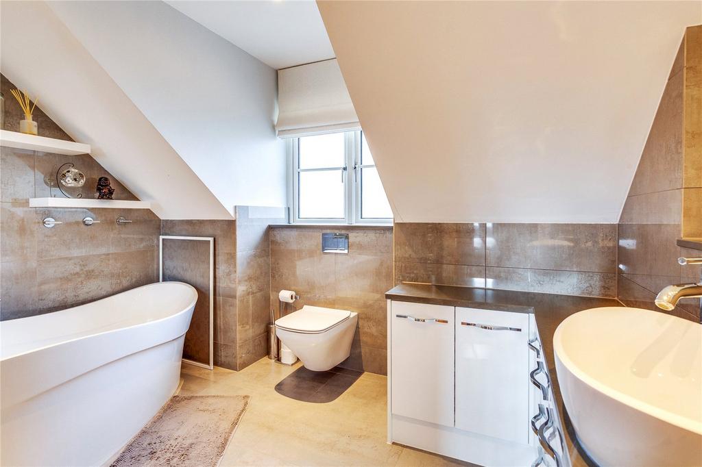 Ensuite Bathroom