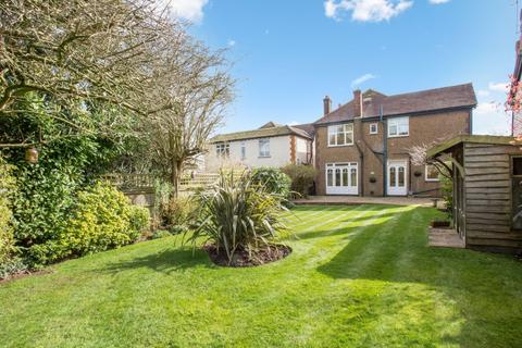 Northumberland Road, New Barnet, EN5