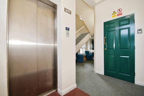 2 bedroom apartment for sale, Matlock Street, Bakewell
