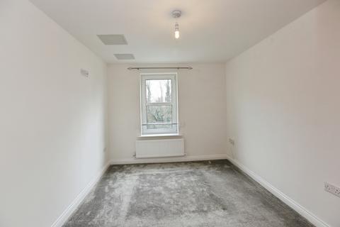 2 bedroom flat for sale, Southampton Road, Eastleigh, Hampshire, SO50