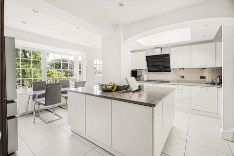 Hadley Road, Barnet, EN5