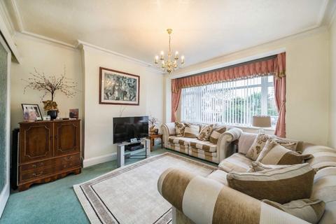 undefined, Pollards Hill South, London