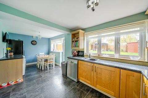 4 bedroom house for sale, Rectory Crescent, Middle Barton, OX7
