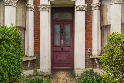 undefined, Herne Hill Road, London SE24