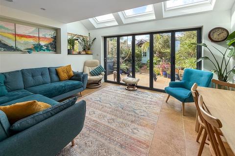 3 bedroom detached house for sale, Falmouth