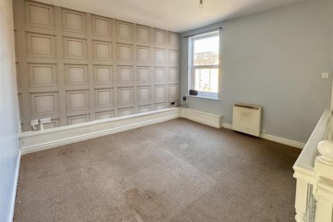 undefined, Garnet Terrace, Leeman Road