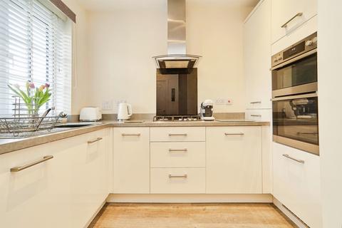 3 bedroom terraced house for sale, Bletchley Way, Horsforth, Leeds