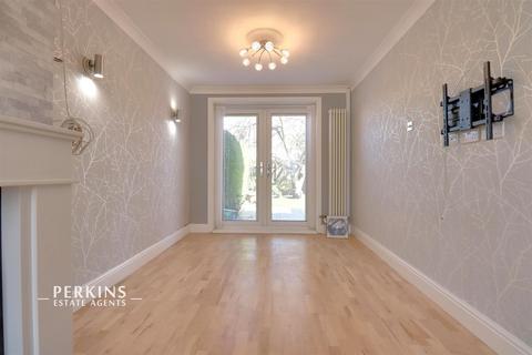 undefined, Southall, UB1