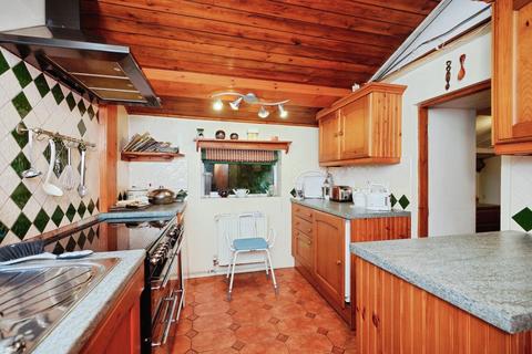 4 bedroom detached house for sale, Caernarfon LL55