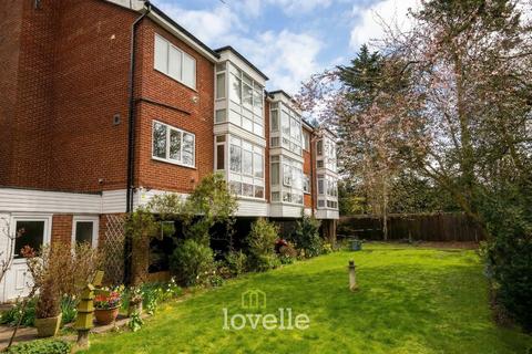 undefined, Bargate, Grimsby DN34