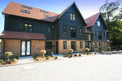 1 bedroom apartment to rent, The Coach House, Rickmansworth WD3