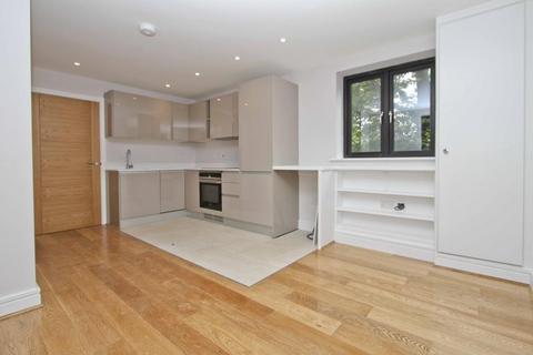 1 bedroom apartment to rent, The Coach House, Rickmansworth WD3