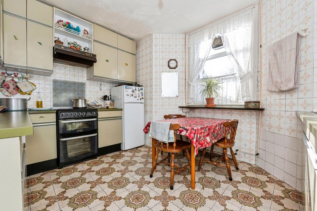 Pepys Road, London SE14 - View 4
