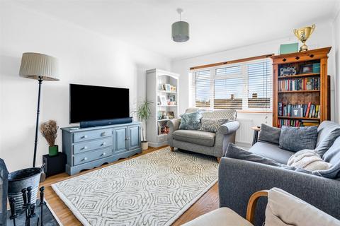 1 bedroom flat for sale, Windsor Drive, Hertford SG14