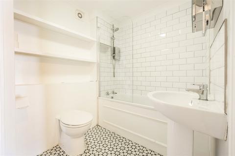 1 bedroom flat for sale, St. James Court, 331 Bethnal Green Road, London, E2