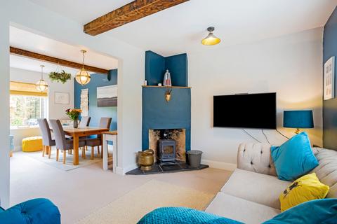4 bedroom house for sale, The Crescent, Twyford, OX17