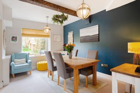 4 bedroom house for sale, The Crescent, Twyford, OX17