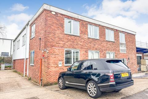 undefined, Lennox Road, BASINGSTOKE RG22