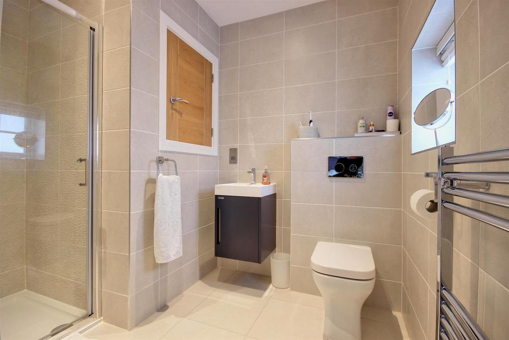 En suite shower room