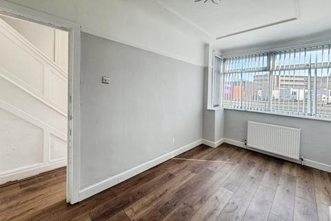 undefined, Edge Lane, Fairfield, Liverpool